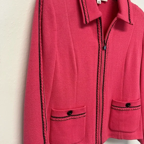St. John’s Vintage Women's Pink Jacket - Picture 3 of 6